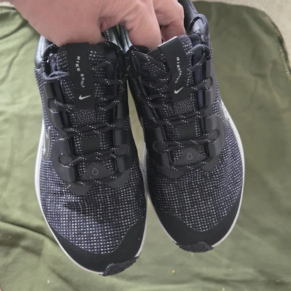 Nike Zoom Winflo Shield Womens Running Sneakers Water Repellant, Size 7 - Picture 4 of 8